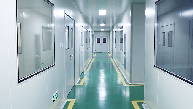 遵守法律法规,接受社会监督